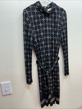 sachin and babi light blue dress Tory Burch Kaylin Embroidered Embellished Beaded Preppy Shift Dress Size 8 main image 0